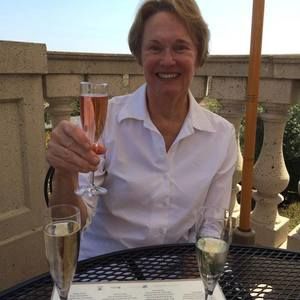 Meet your Posher, Camille